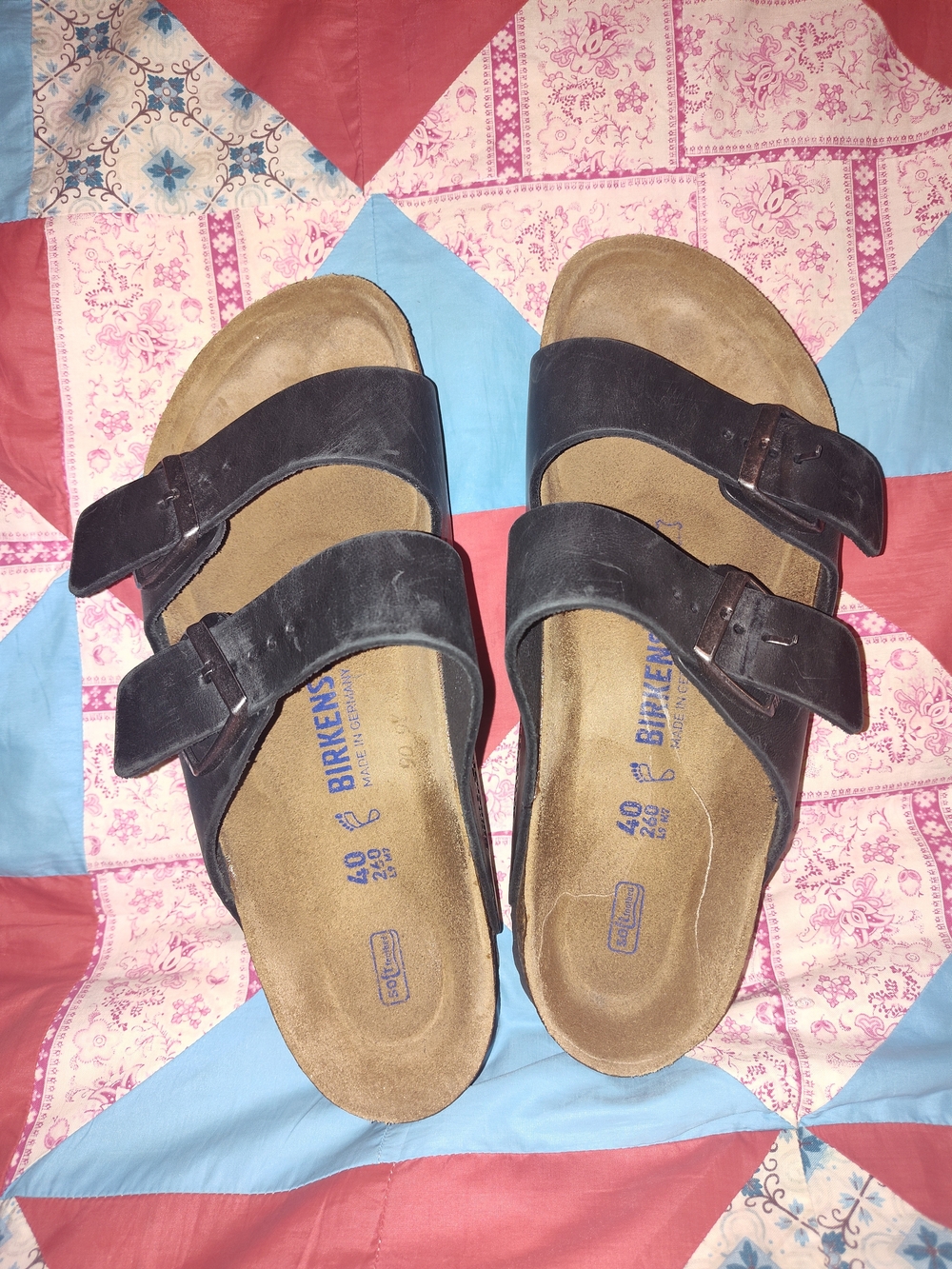 Birkenstock Arizona Double Strap Sandals in Dark Brown size 40